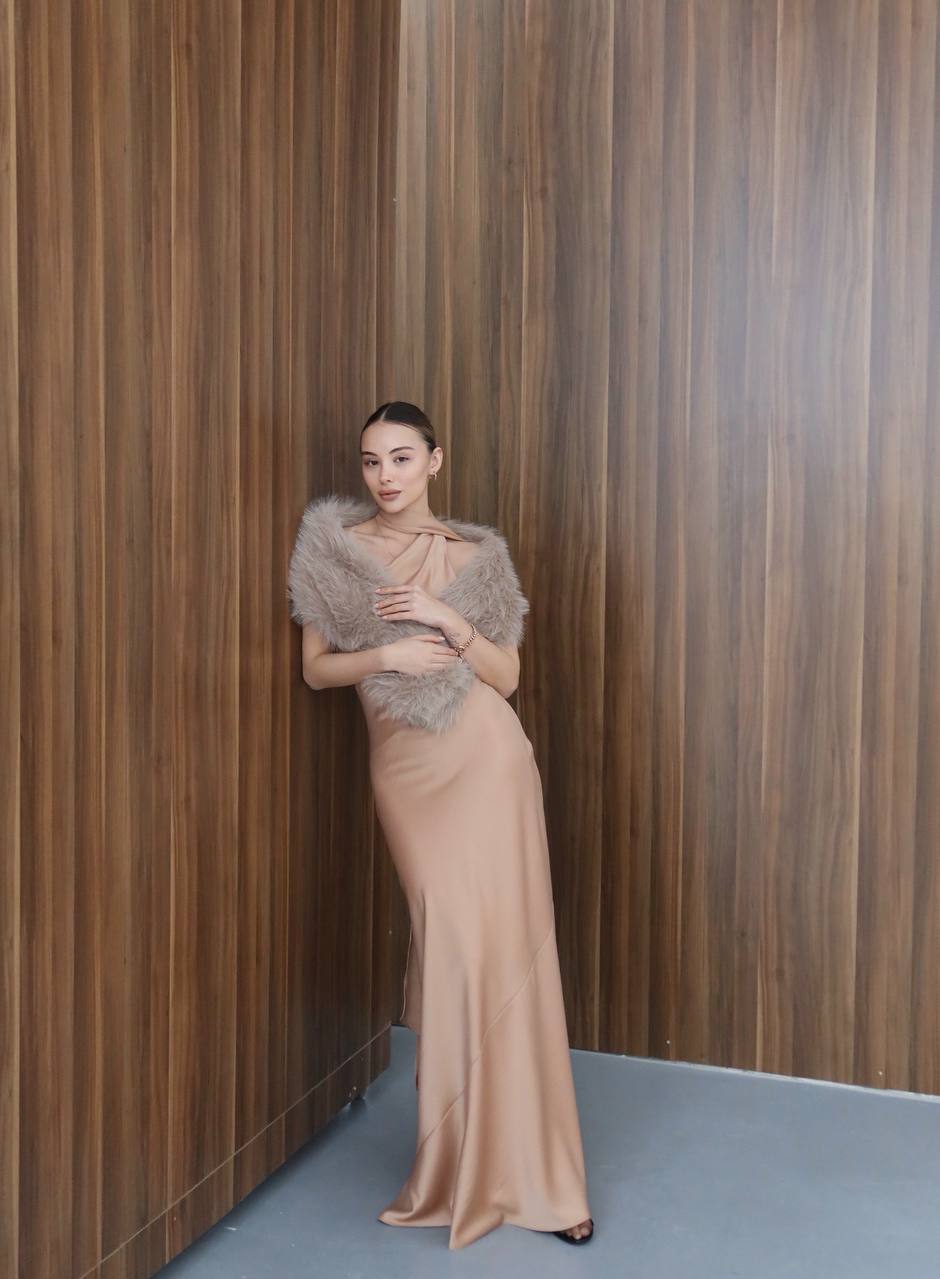 Robe Yalina Champagne