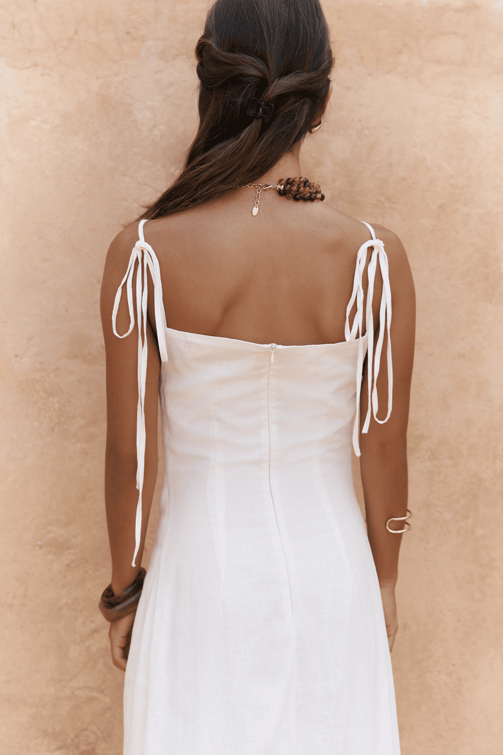 Robe Asra