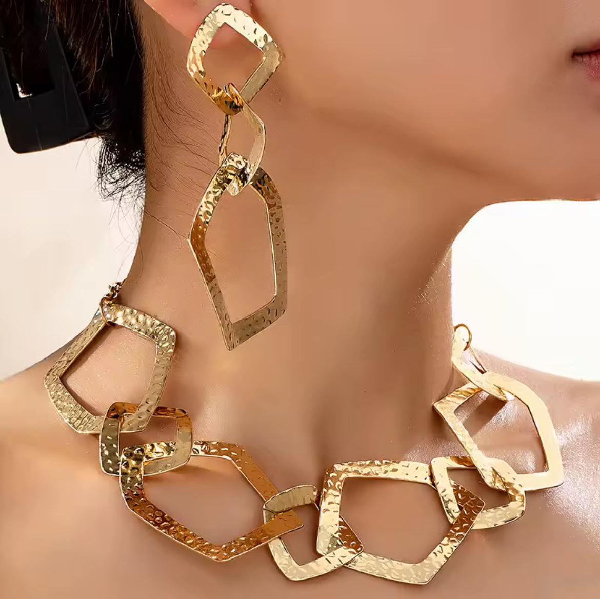 Collier Géométrique Irrégulier