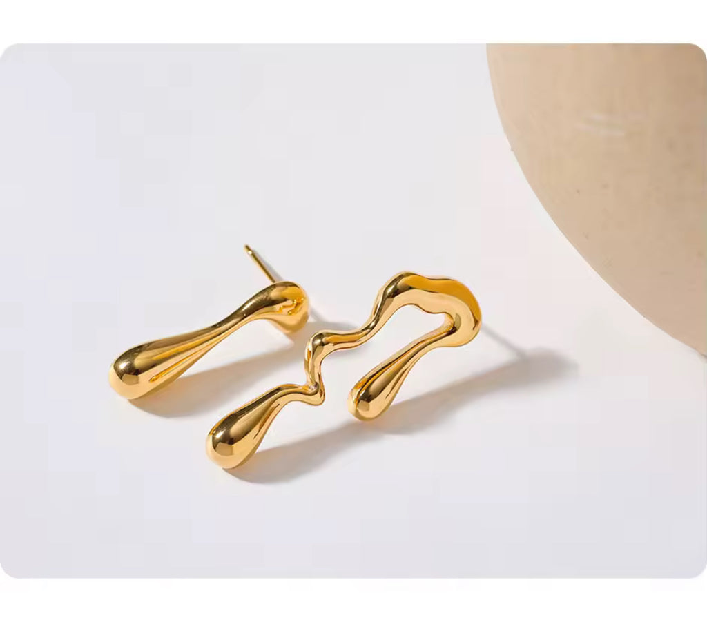 Petites Boucles d’oreilles