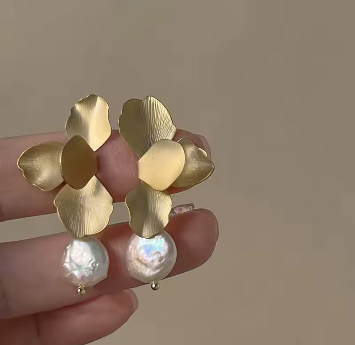 Petites Boucles d’oreilles